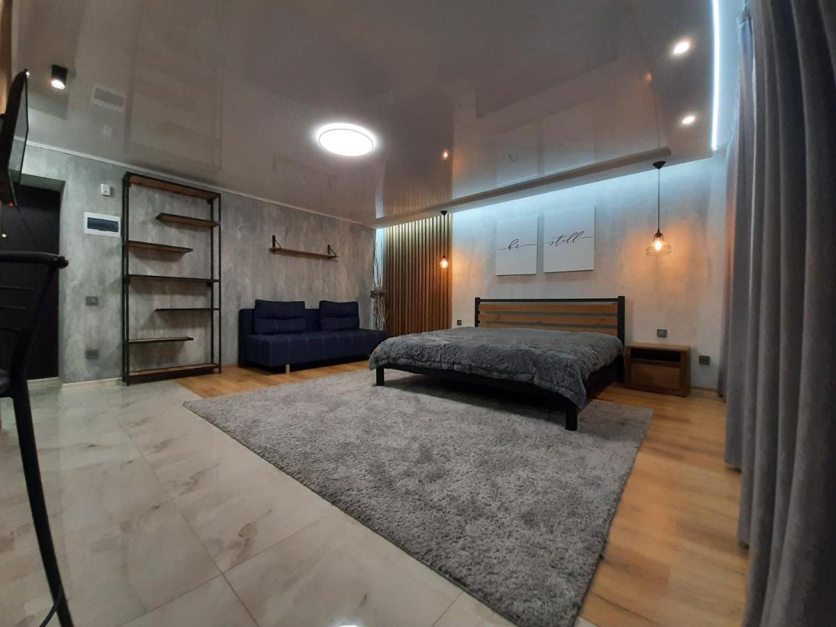 Виталия Матусевича Дом 4 Kryvy Rih Extérieur photo
